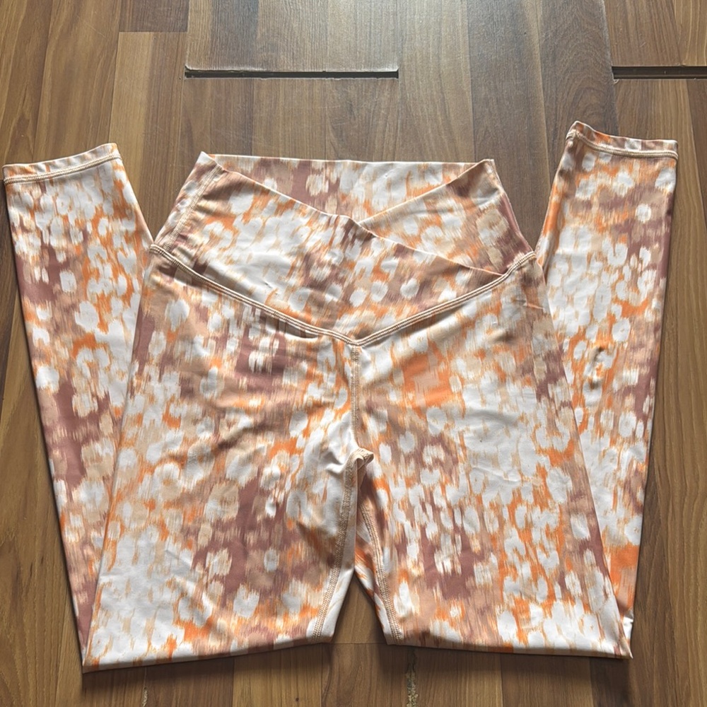 Offline by Aerie Orange Print 7/8 High-Rise Leggings